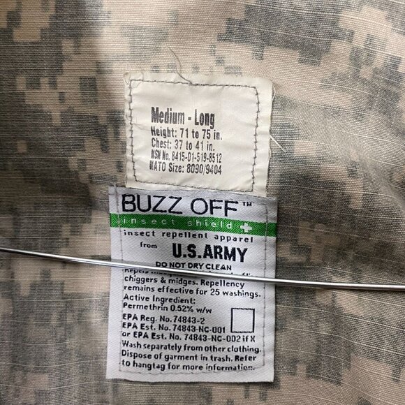 U.S. Army Digital Camouflage Buzz Off Insect Shield Jacket Medium-Long - Picture 3 of 6